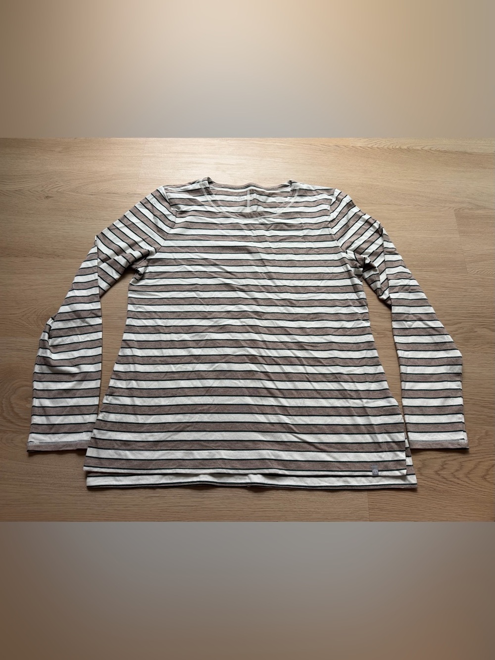 Talbots Women’s long sleeved striped shirt size L Beige Green Brown Cotton Blend